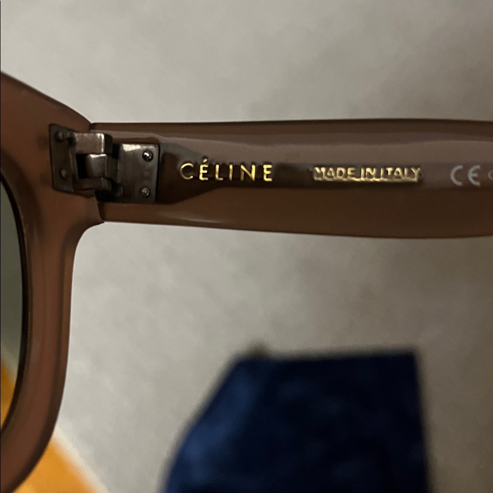Sunglasses. CELINE & DOLCE GABBANA. - Picture 14 of 15